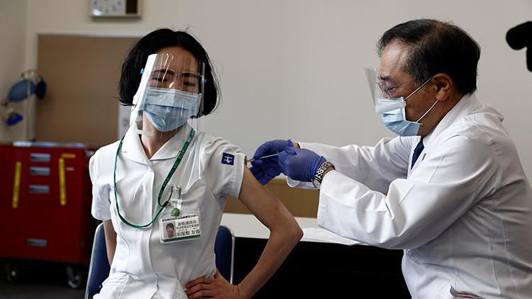 Japonya'da Kovid-19'a karşı aşılama başladı