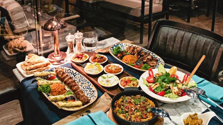 Oteller ve otel restoranları