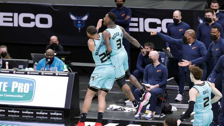 NBA'de Gecenin Sonuçları: Hornets, Warriors'ı son saniyede yıktı!