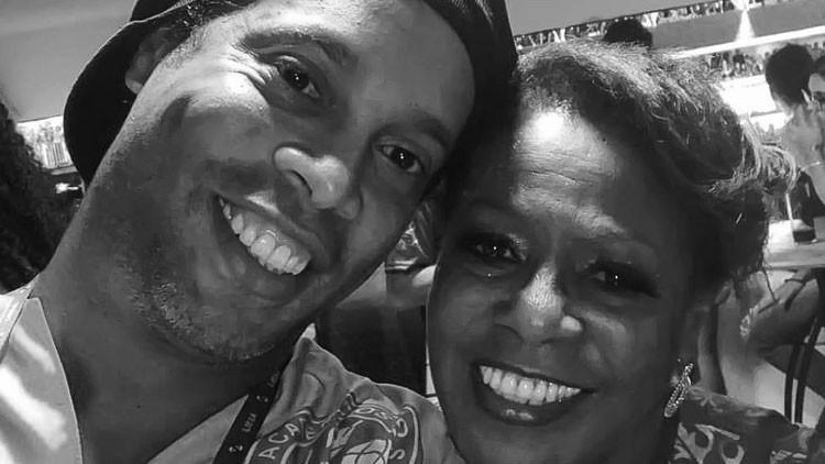 Son dakika: Ronaldinho'nun annesi koronavirüs sebebiyle hayatını kaybetti!