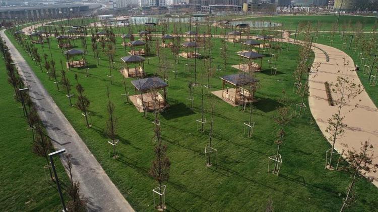 TOKİ, eski stadyum alanlarını "Millet Bahçesi"ne dönüştürerek yeşillendirdi
