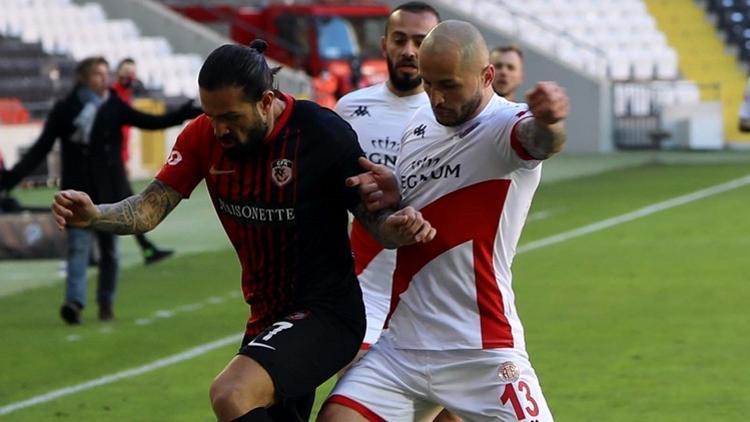 Antalyaspor 1 puana abone