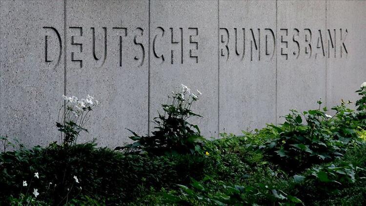 Bundesbank: Alman ekonomisi birinci çeyrekte muhtemelen küçülecek