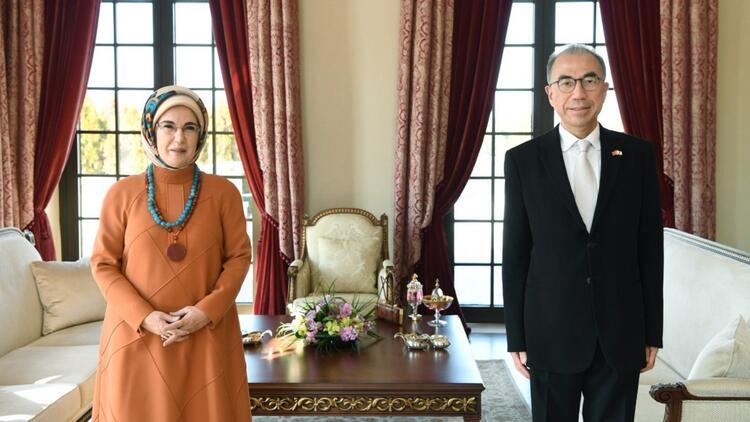 Emine Erdoğan, Japonyanın Ankara Büyükelçisi Kazuhiro Suzuki ile görüştü