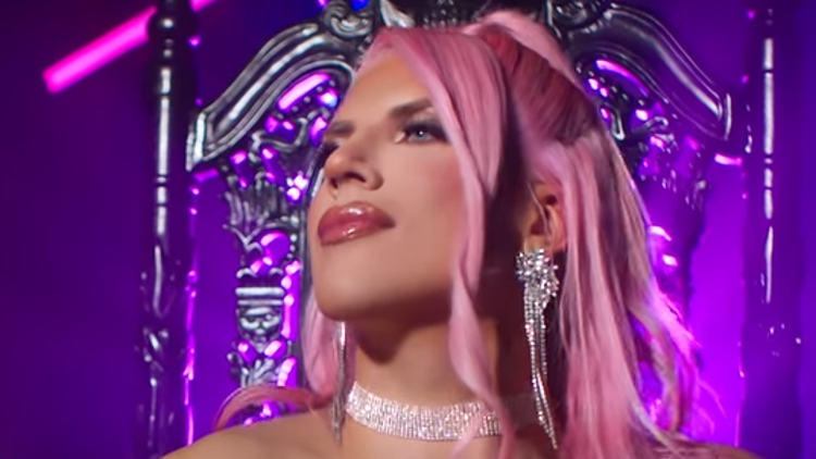 Drag queen ne demek? Drag queen hakkında bilgiler