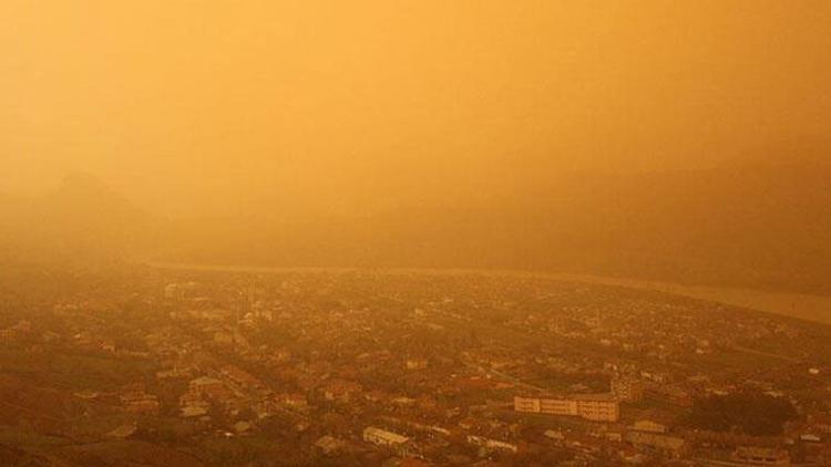 Çöl tozu nedir? Çöl tozu koronavirüs taşır mı?