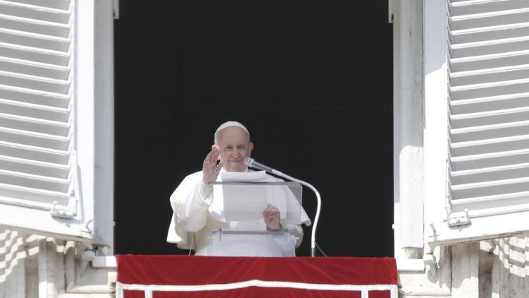 Papa Francis, ülkesi Arjantin'i özlemediğini Roma'da ölmek istediğini söyledi