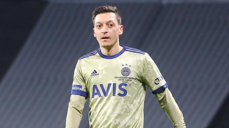 67’nci dakikada Mesut’suz Fenerbahçe daha mı Mesut