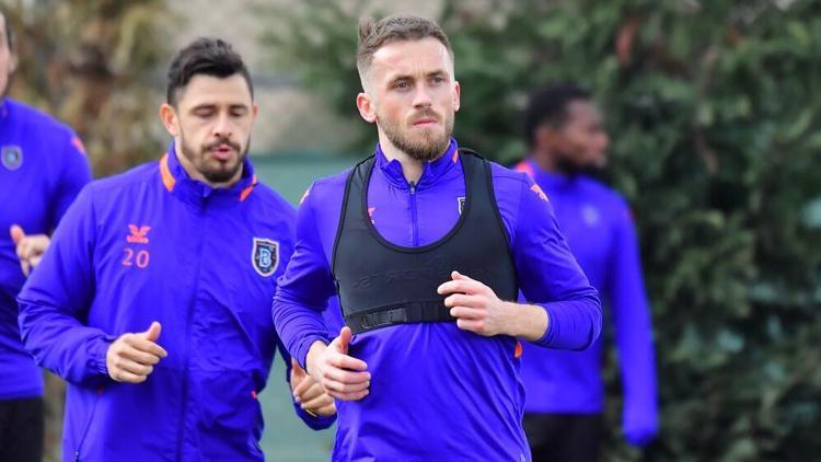 Başakşehir'in konuğu Konyaspor, Visca maç kadrosunda olacak