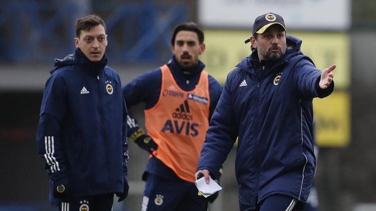 Fenerbahçe yarın Antalyaspor'u konuk edecek, İrfan Can ilk kez kadroda