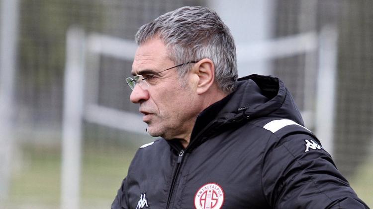 Ersun Yanal, Süper Lig’de 5. kez dalya diyecek