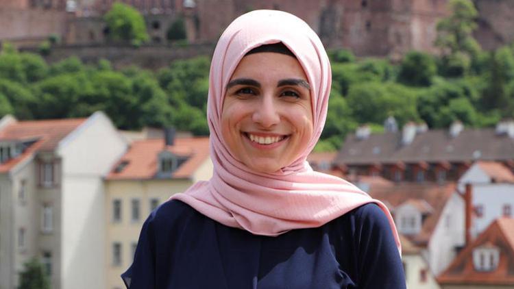 ‘Hukuki alanda kodlamada’ Şeyda’nın projesi ikinci oldu