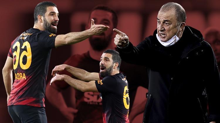 Ankaragücü-Galatasaray maçında Arda Turan ve Fatih Terim'den olay tepki! Sosyal medya yıkıldı