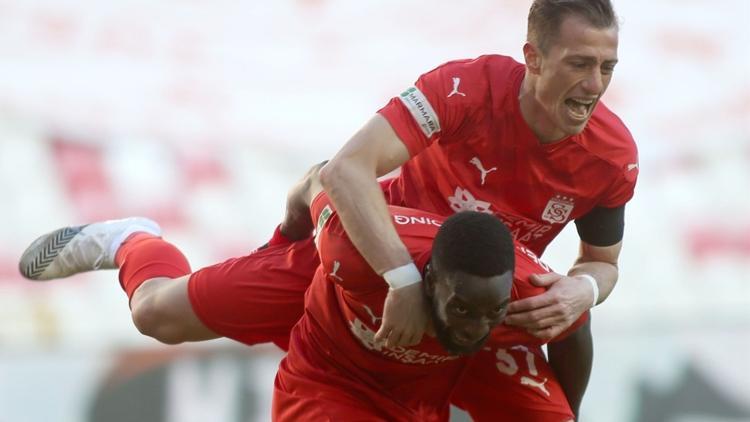 Sivasspor'un yenilmezlik serisi 5 maça çıktı