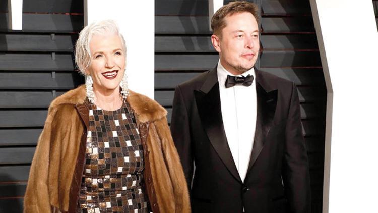 Maye Musk: 67 yaşında süper model oldum artık zamanı gelmişti