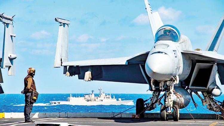 Amerikan uçak gemisi Yunanistan ile tatbikat yapıyor