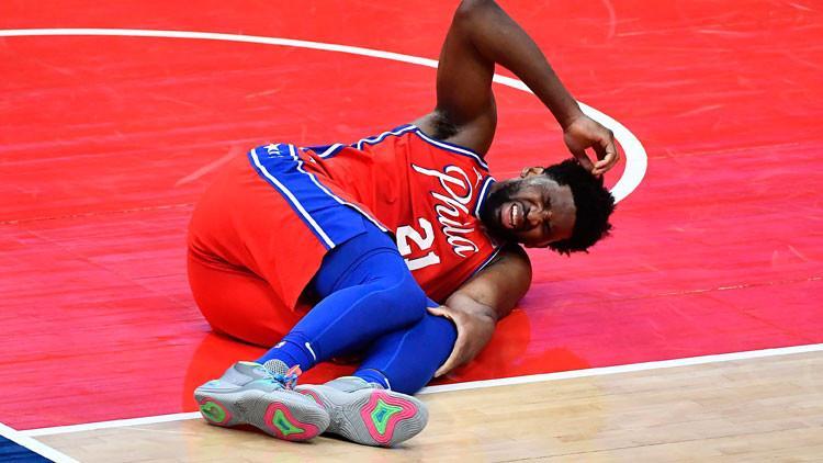 NBA'de 76ers forması giyen Joel Embiid, en az 2 hafta oynayamayacak