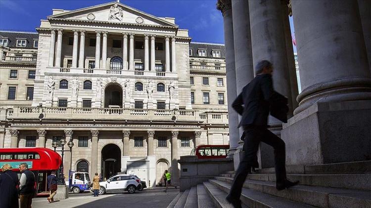 İngiltere Merkez Bankası'ndan faiz açıklaması