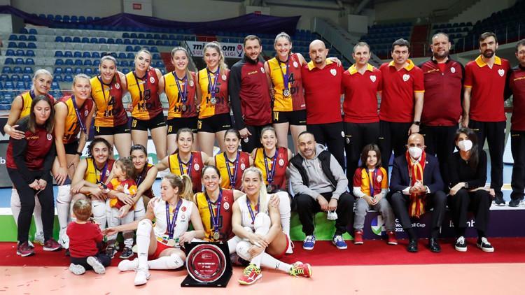 Galatasaray HDI Sigorta, CEV Kupası'nda ikinci oldu