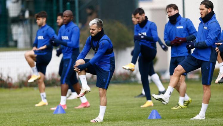 Trabzonspor açıkladı! Berat Özdemir ve Abdulkadir Ömür...