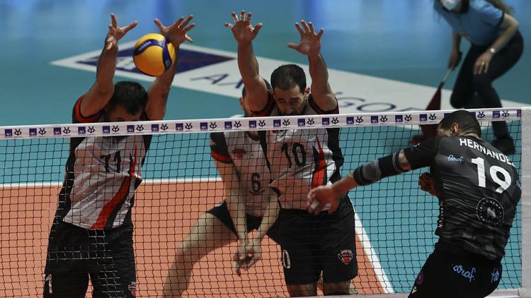 Kupa Voley'de Spor Toto şampiyon oldu