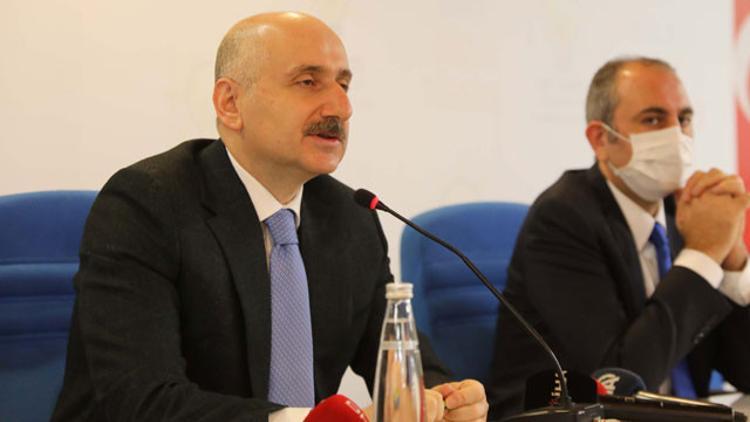 Bakan Karaismailoğlu: Milli Banliyö Tren Seti Projesi başladı