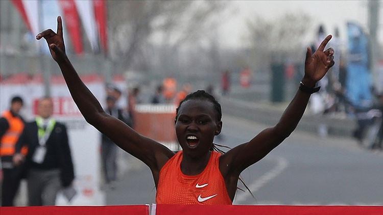 İstanbul Yarı Maratonu'nda dünya rekoru kırıldı!