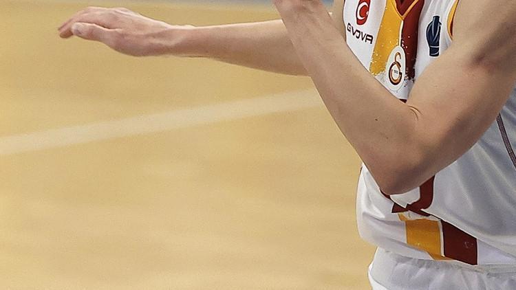 Galatasaray Kadın Basketbol Takımı'nda Kovid-19 vaka sayısı 17'ye yükseldi