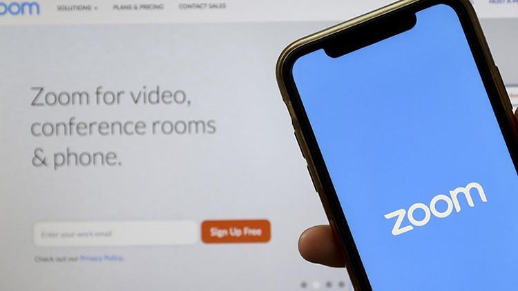 Zoom'dan Rusya kararı
