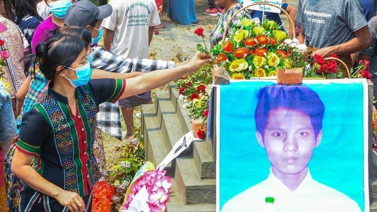 Myanmar'da güvenlik güçlerinin silahlı şiddeti sonucu ölen sivillerin sayısı 598'e çıktı