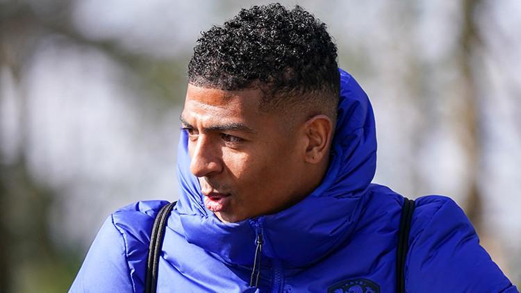 Galatasaray'dan Patrick van Aanholt'a 3 yıllık sözleşme teklifi!
