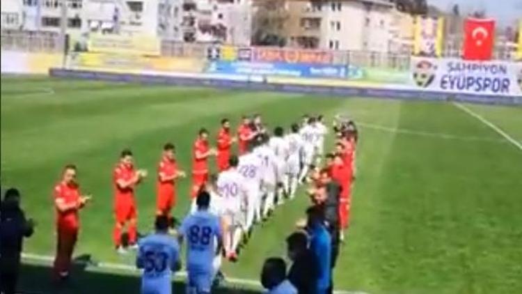 Eyüpspor, Şampiyonlar Ligi müziği ile şampiyonluk için sahada!