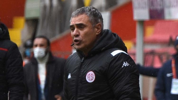 Antalyaspor, Süper Lig'de 25. sezonunda 1000 puan barajını aştı