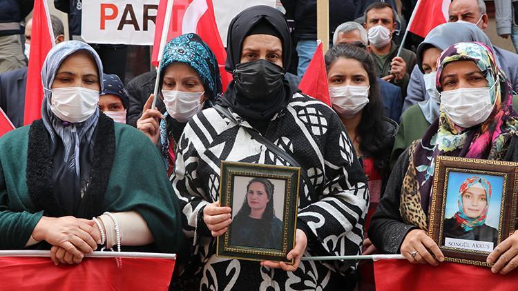 HDP önündeki eylemde 588'inci gün... Aile sayısı 226 oldu