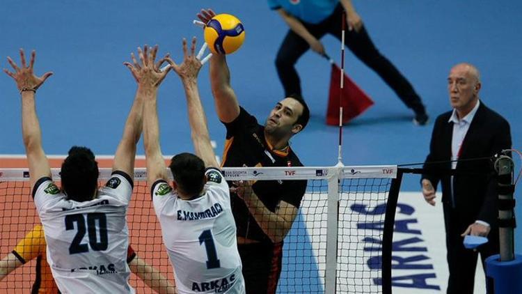 Efeler Ligi play-off 3'üncülük mücadelesinin ilk maçını Galatasaray HDI sigorta kazandı