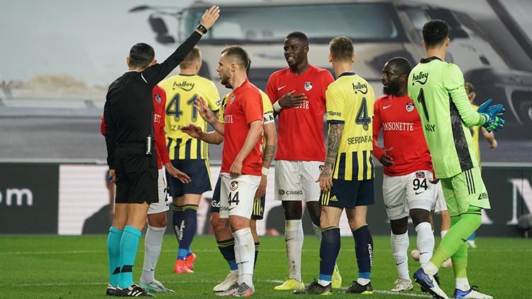 Gaziantep'ten Fenerbahçe maçı sonrası isyan! 'Hakem art niyetliydi'