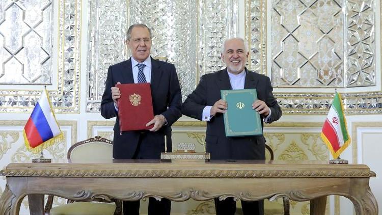 İran Dışişleri Bakanı Zarif ile Rus mevkidaşı Lavrov Tahran'da nükleer anlaşmayı görüştü