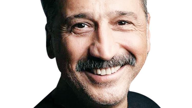 Cem Davran ‘Aşkın Tarifi’ için el sıkıştı