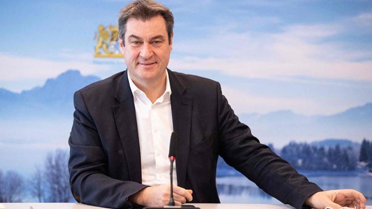 Dün dündür mü Bay Söder?