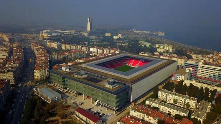İzmir'in 12 yıllık final hasreti bitecek