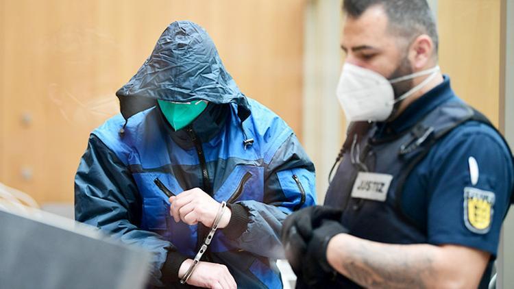 Aşırı sağcı ‘Gruppe S’ davası başladı: Halkı korkutup iç savaş planlamışlar