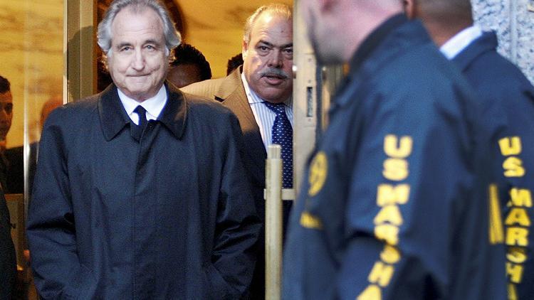 ABD'nin en büyük dolandırıcısı Bernie Madoff hayatını kaybetti