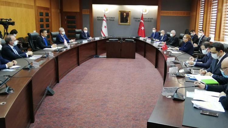 Bakan Pekcan, KKTC Maliye Bakanı ile görüştü