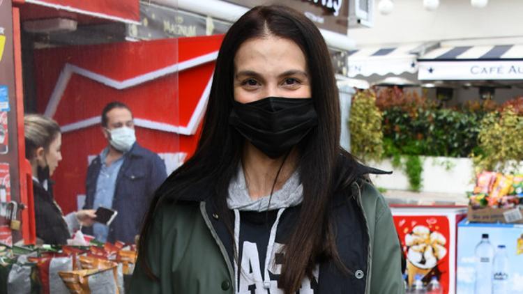 Cemre Kemer: Albüm rafa kalktı