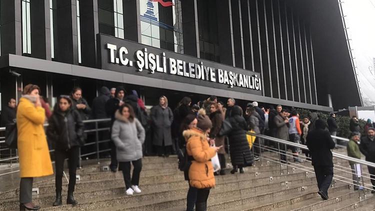 Açığa alınan Şişli belediye başkan yardımcısının "örgüt üyeliği" davasında tahliye kararı