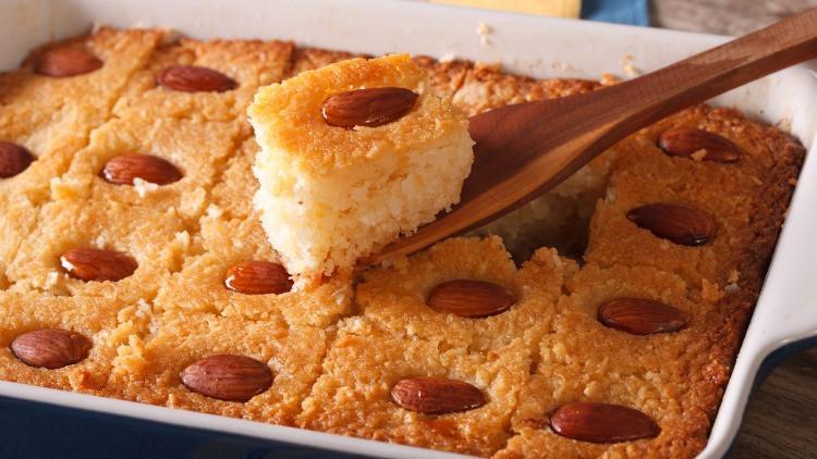 Şerbetli irmik tatlısı nasıl yapılır? Adım adım şerbetli irmik tatlısı yapımı