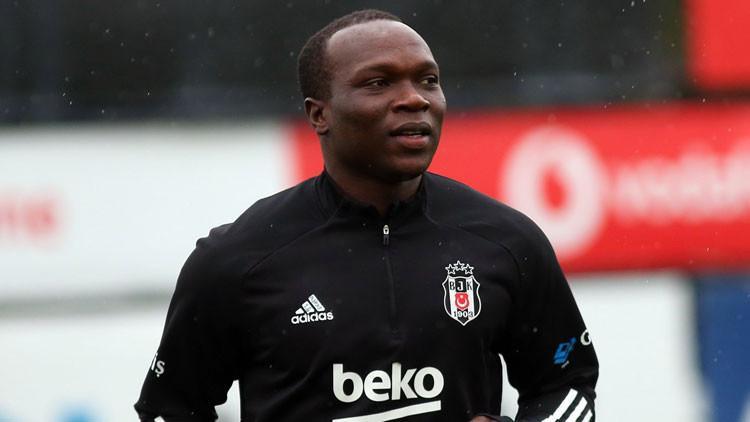 Son dakika: Beşiktaş'ta Aboubakar takımla çalışmalara başladı!