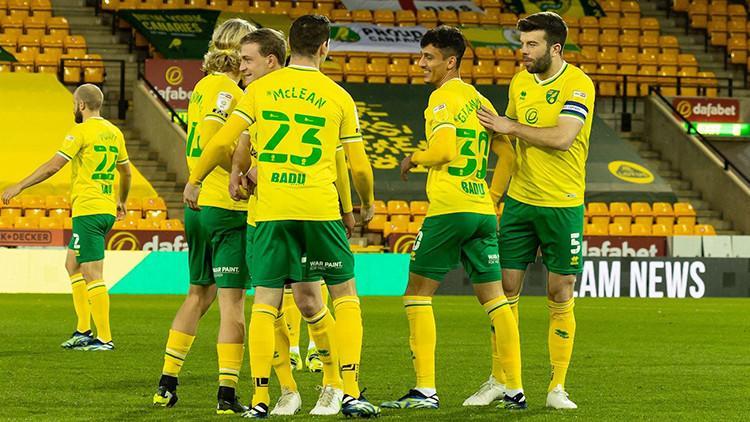 Norwich City, Championship'in bitimine 5 hafta kala Premier Lig'e yükselmeyi garantiledi