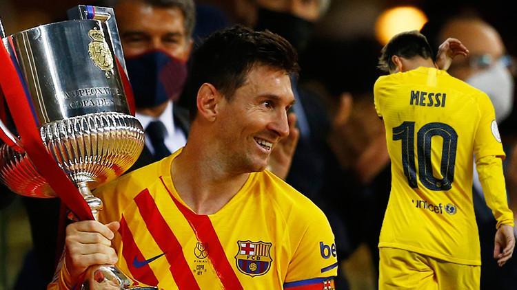 Lionel Messi'den bir rekor daha! Kariyerinde ilk kez...