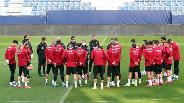 A Milli Takımımız'ın EURO 2020 kamp programı belli oldu! 17 Mayıs'ta Antalya'da toplanıyoruz...